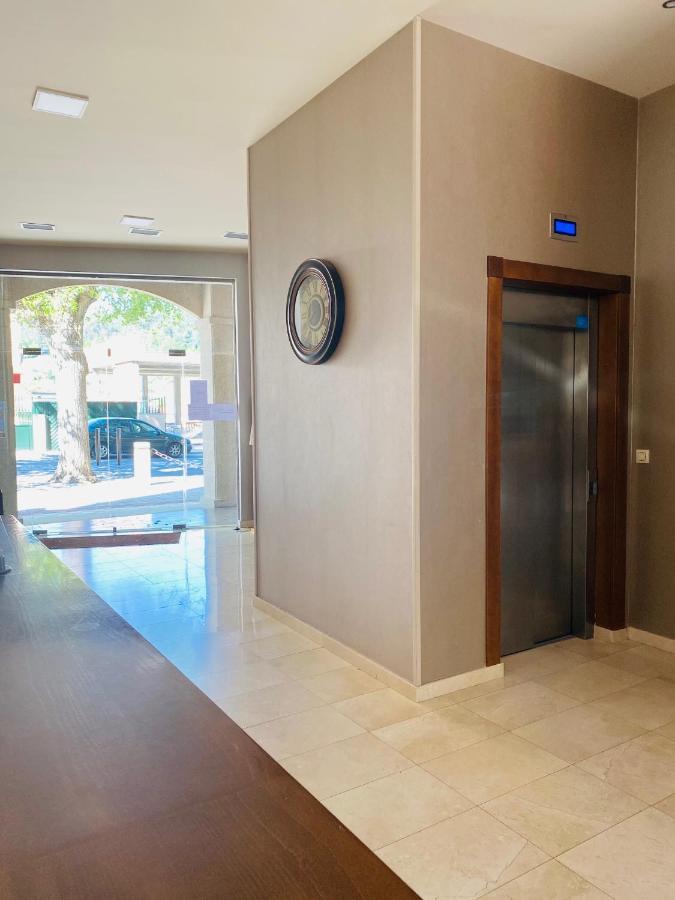 Hotel Av Apartamentos Ловьос Экстерьер фото